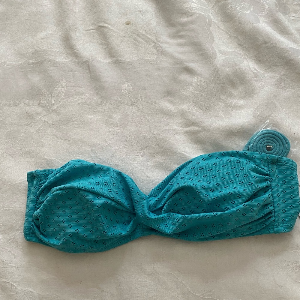 Time And Tru Turquoise Bikini Top L NWT